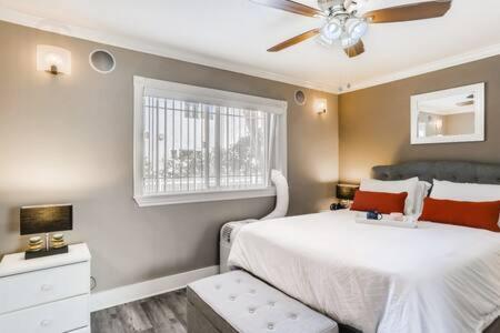 Awesome 3Br 2Bth 1 Block To Beach C2 Newport Beach Eksteriør bilde