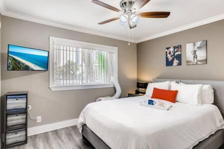 Awesome 3Br 2Bth 1 Block To Beach C2 Newport Beach Eksteriør bilde