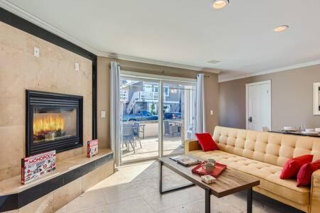 Awesome 3Br 2Bth 1 Block To Beach C2 Newport Beach Eksteriør bilde
