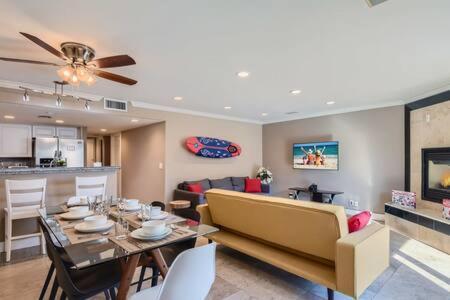 Awesome 3Br 2Bth 1 Block To Beach C2 Newport Beach Eksteriør bilde